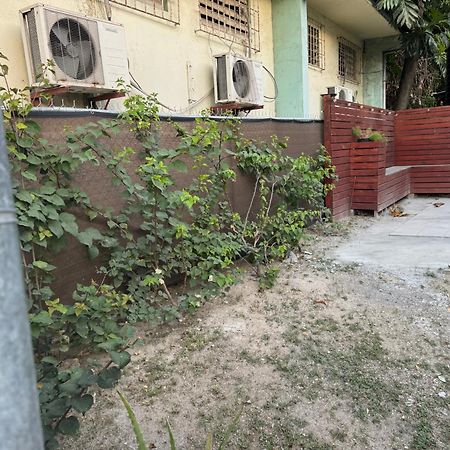 Jj Guest House Branns Hamlet Exterior foto